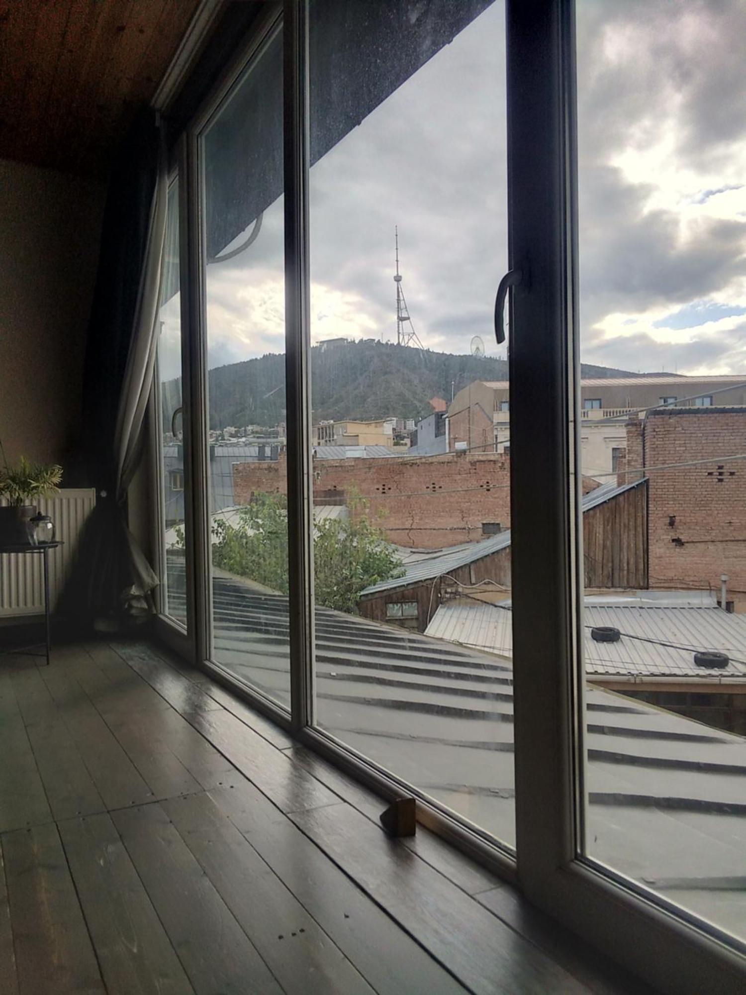 View Apartment Тбилиси Екстериор снимка